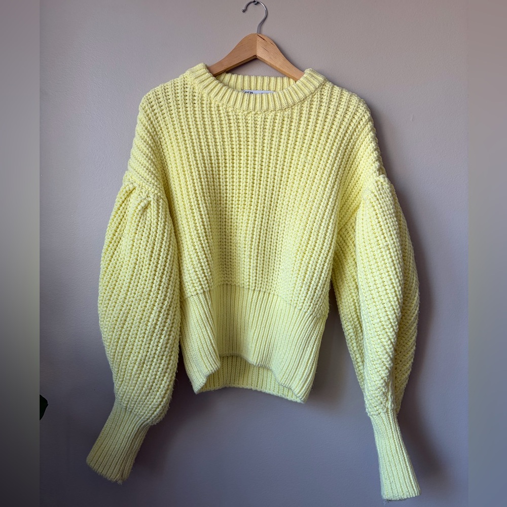 Zara Pale Yellow Chunky Rib Balloon-Sleeve Sweater